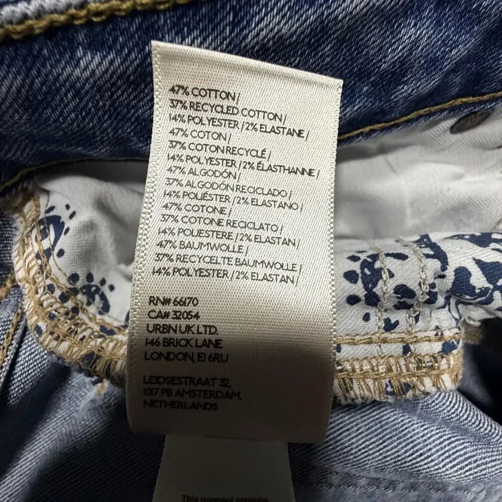 Free People details you